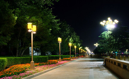 长安街步道灯之LED51暗网篇——LED科技